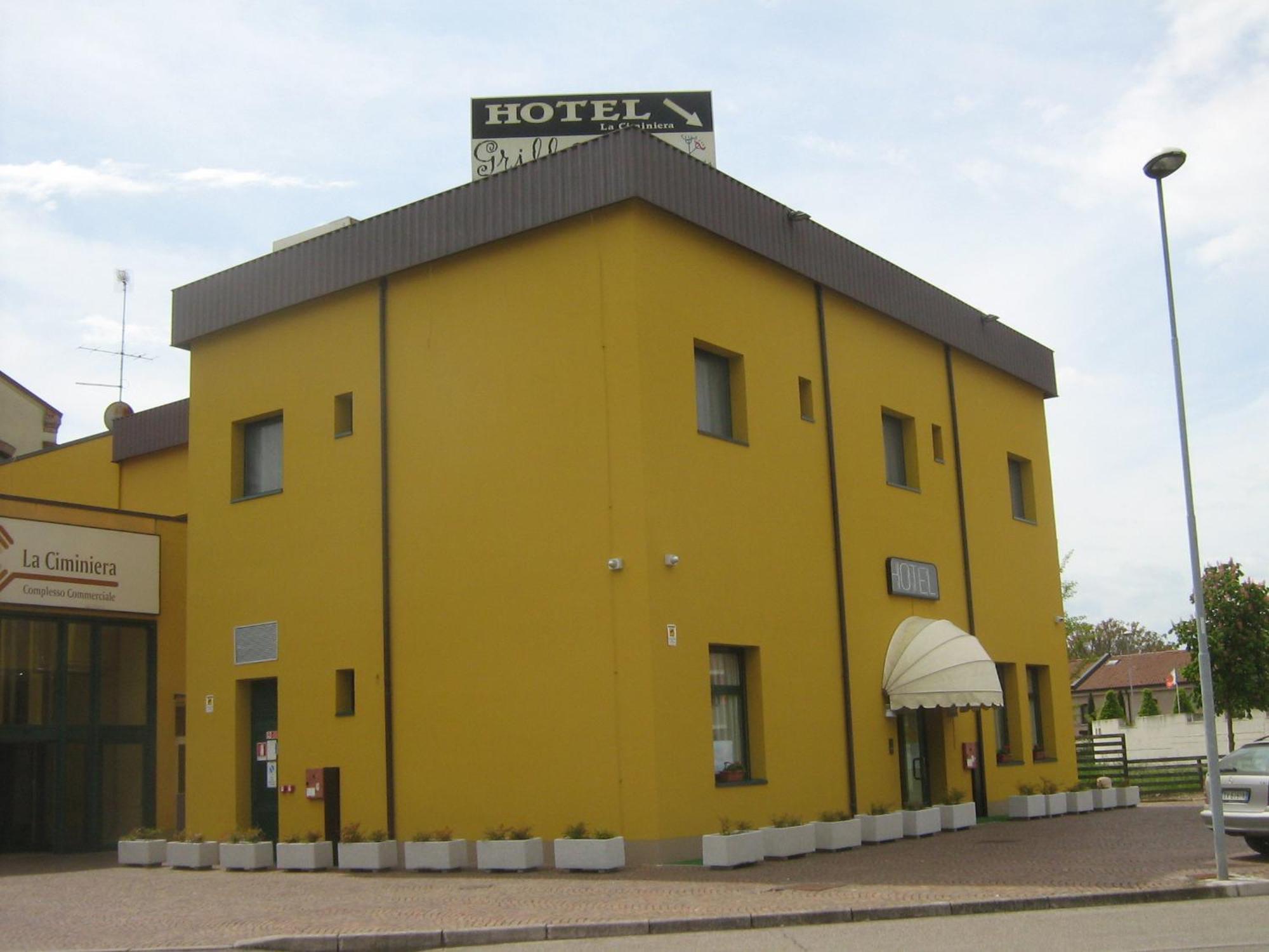 Hostiliae Ciminiera Hotel Ostiglia Экстерьер фото