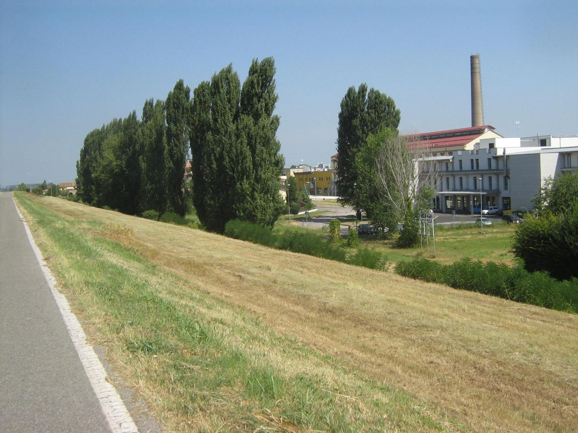 Hostiliae Ciminiera Hotel Ostiglia Экстерьер фото