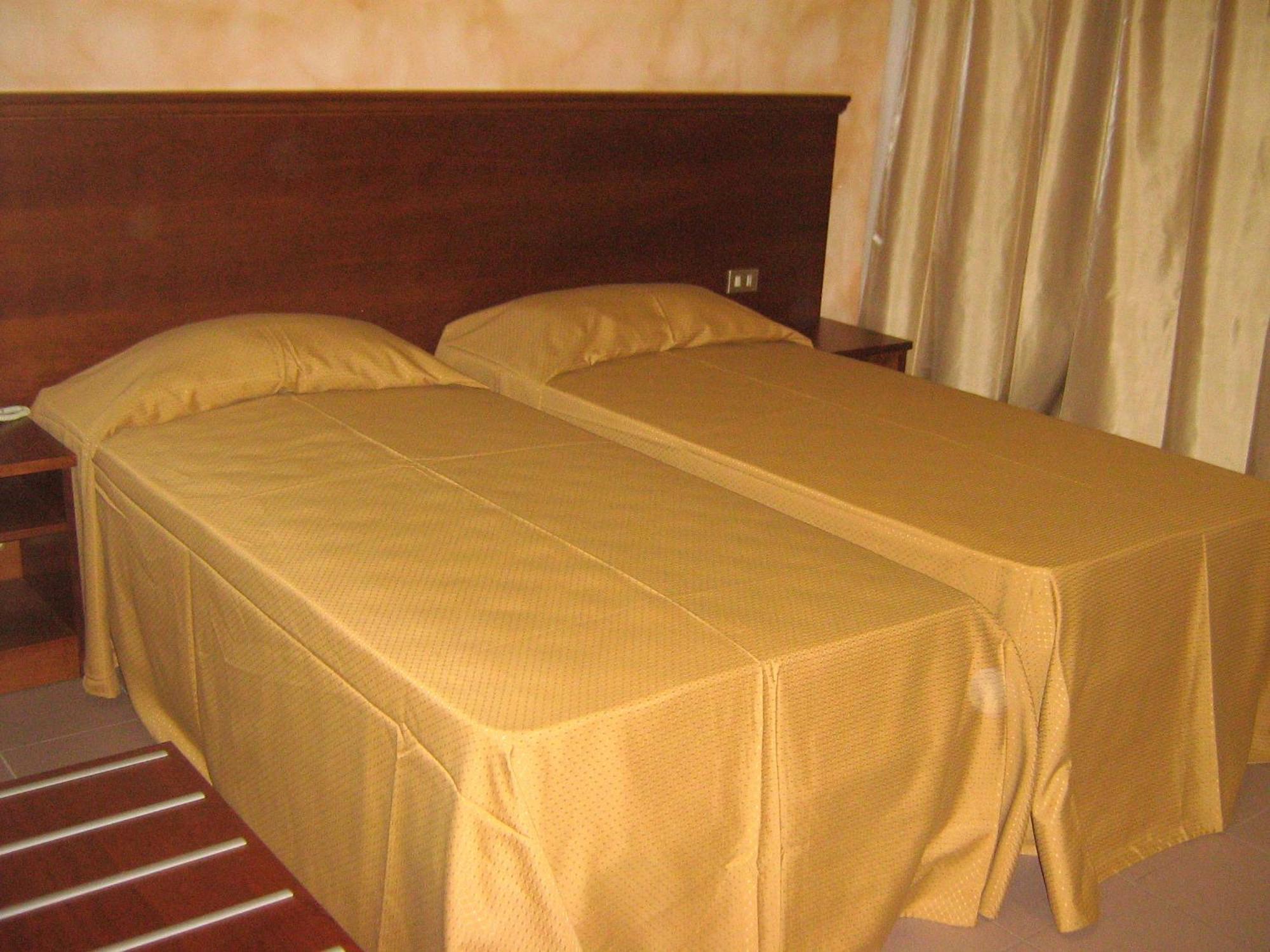 Hostiliae Ciminiera Hotel Ostiglia Экстерьер фото