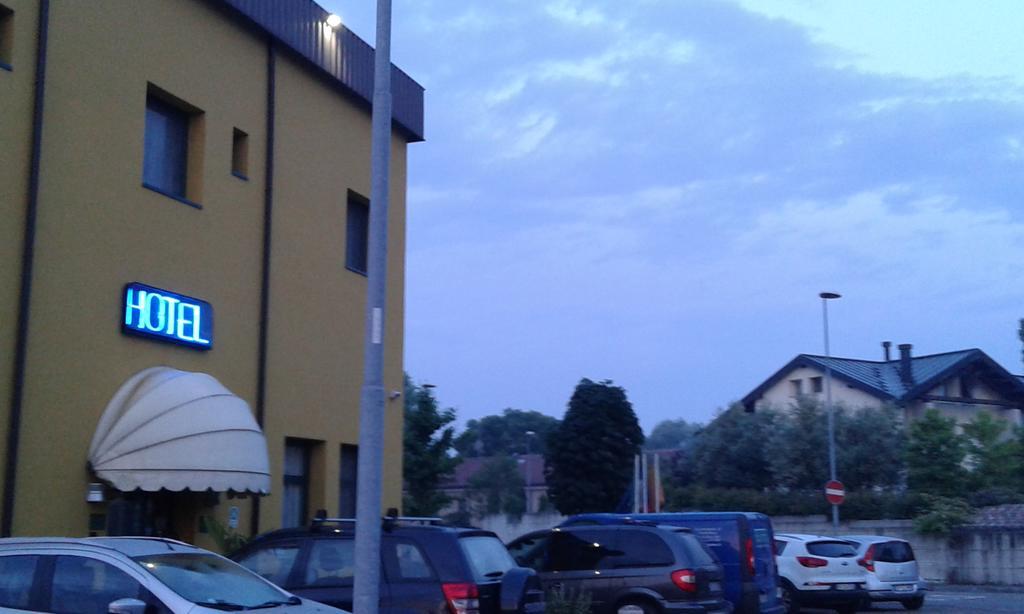 Hostiliae Ciminiera Hotel Ostiglia Экстерьер фото